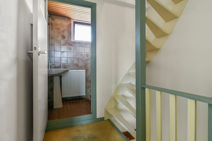 Photo 15 of Heerhugowaardstraat 9