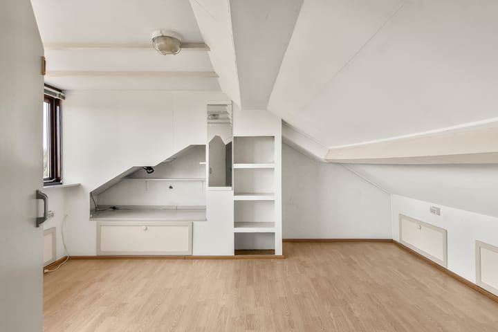 Photo 22 of Heerhugowaardstraat 9