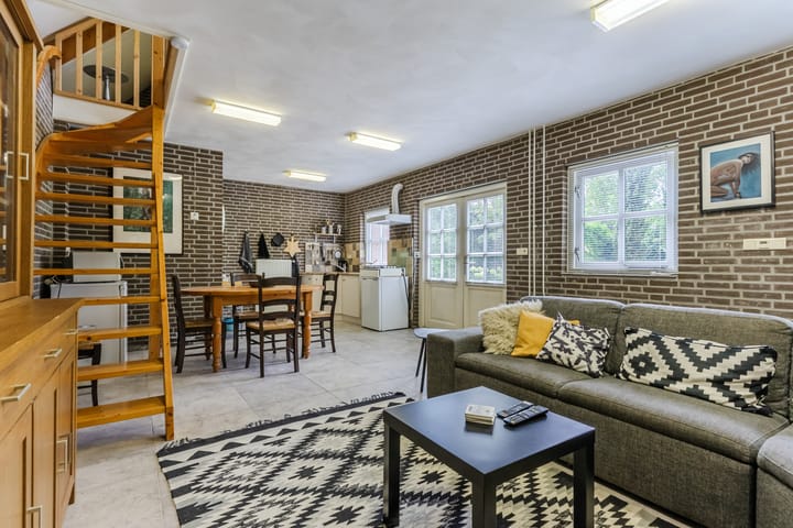 Foto 44 van Hulst 70