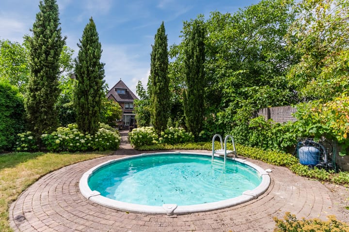 Foto 60 van Hulst 70