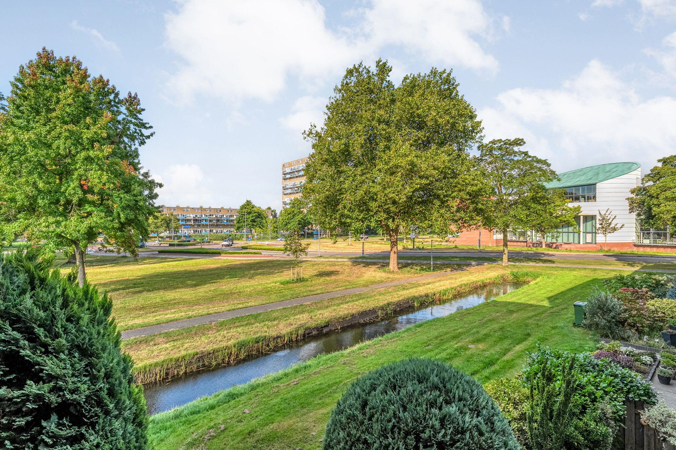 Foto 27 van van Gelderplantsoen 18