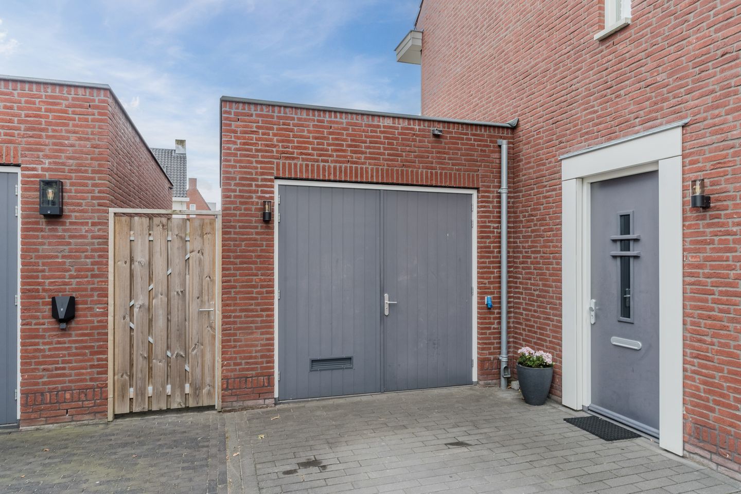 Photo 5 of Stellingmolenstraat 11