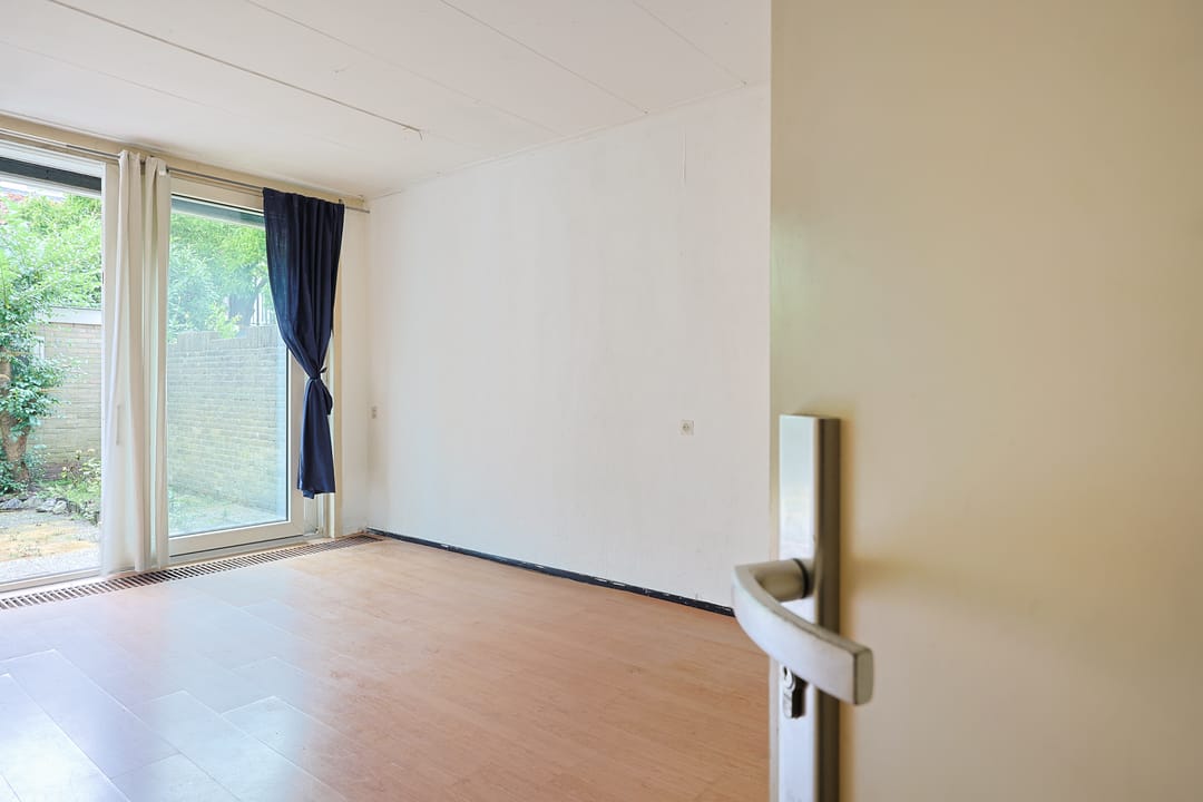 Photo 11 of Hooft Graaflandstraat 117