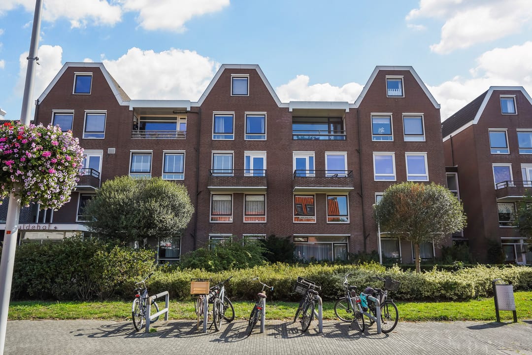 Foto 1 van Pleinwand 27