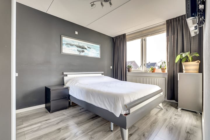 Foto 12 van Deltastraat 11