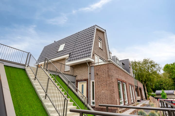 Foto 23 van Veersedijk 32-F