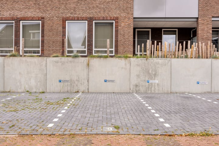 Foto 25 van Veersedijk 32-F