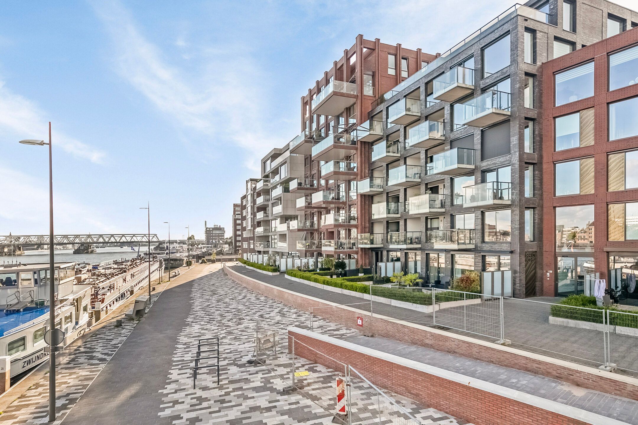 Photo 33 of Euryzakade 204