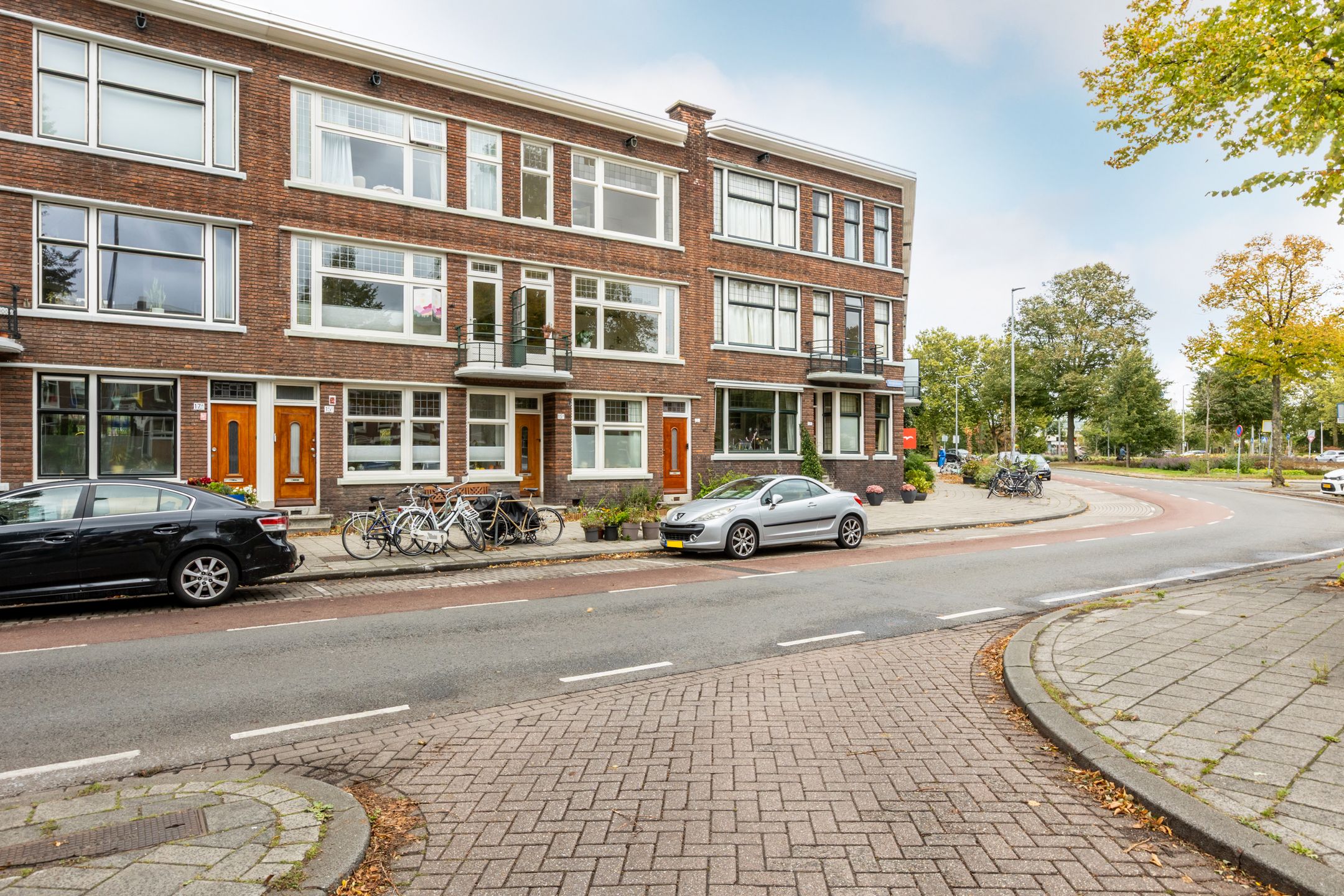 Foto 42 van Bergselaan 15-A