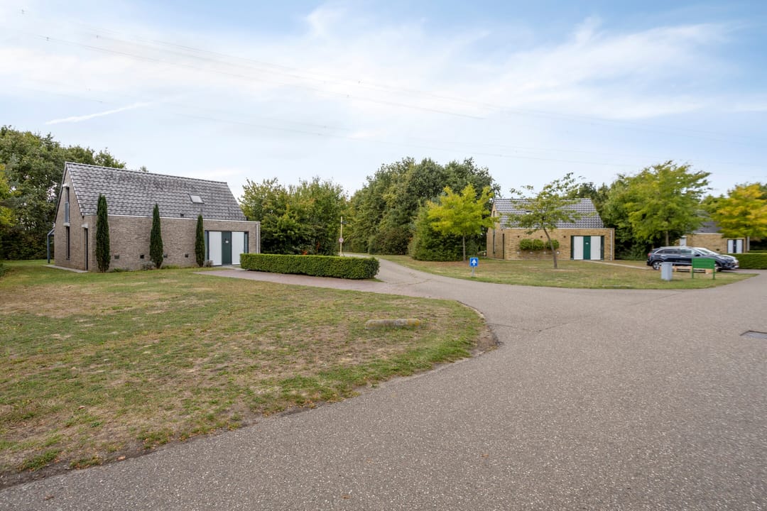 Photo 32 of Schutteheide 1-210