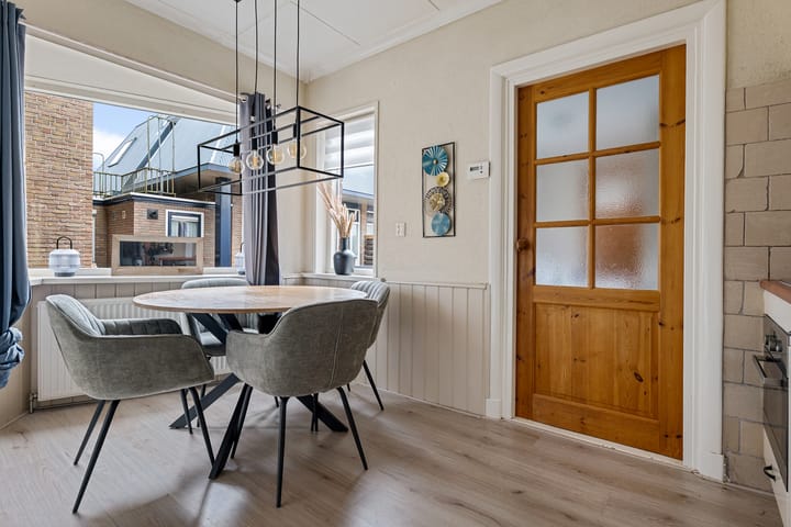 Foto 14 van Zandtangerweg 1-B