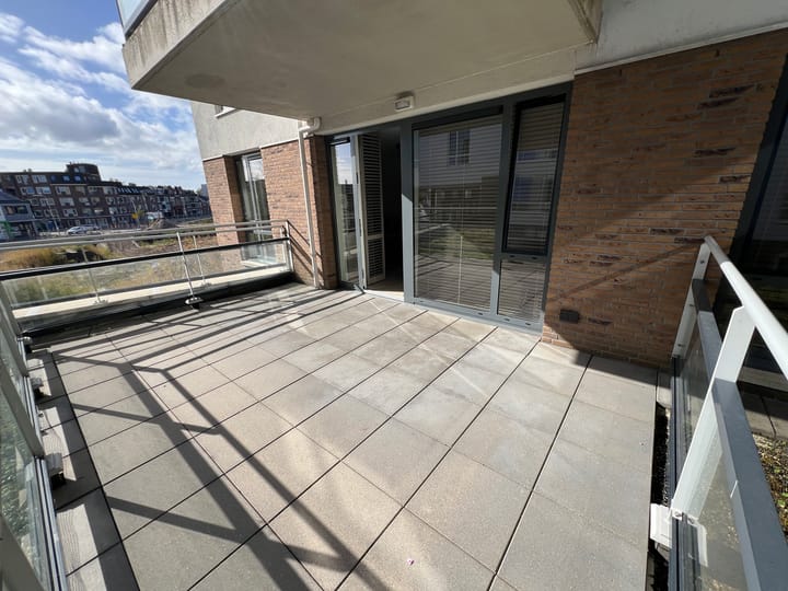 Foto 35 van Koningsplein 305