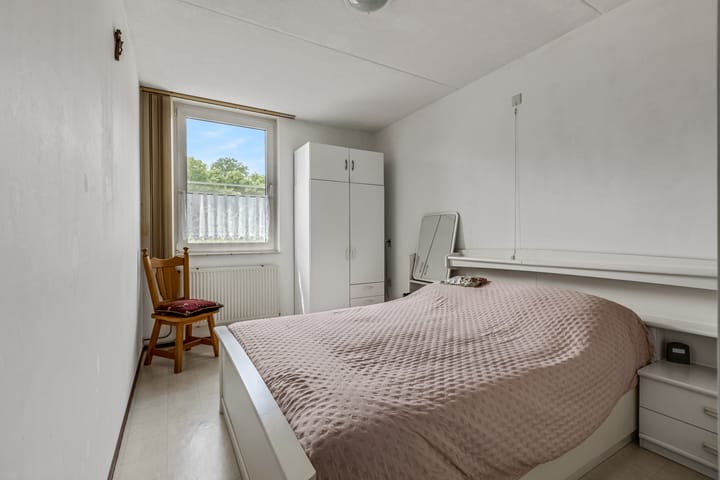 Foto 15 van Vlijmenweg 40