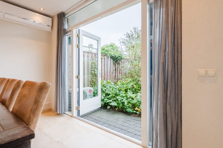 Photo 25 of Isidorusweg 41