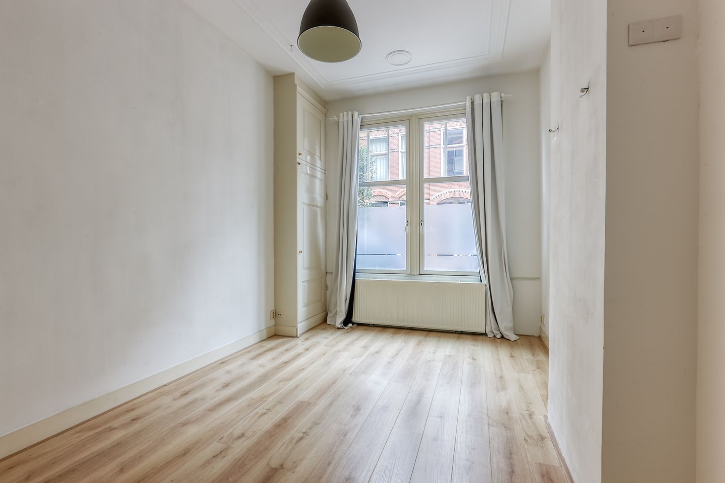 Photo 19 of Nicolaïstraat 44