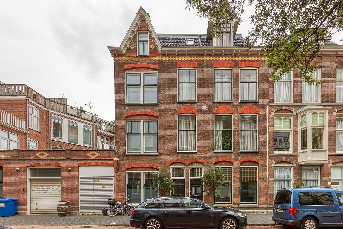 Photo 34 of Nicolaïstraat 44