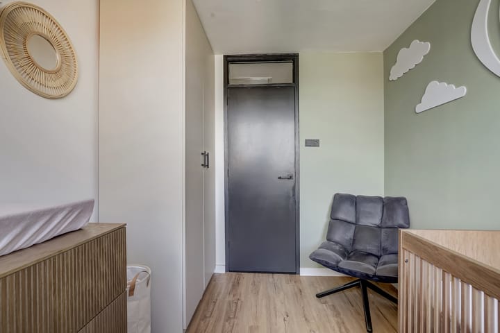 Foto 18 van Duiveneestraat 24