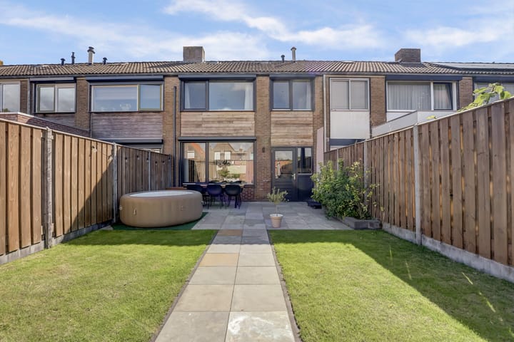 Foto 26 van Duiveneestraat 24