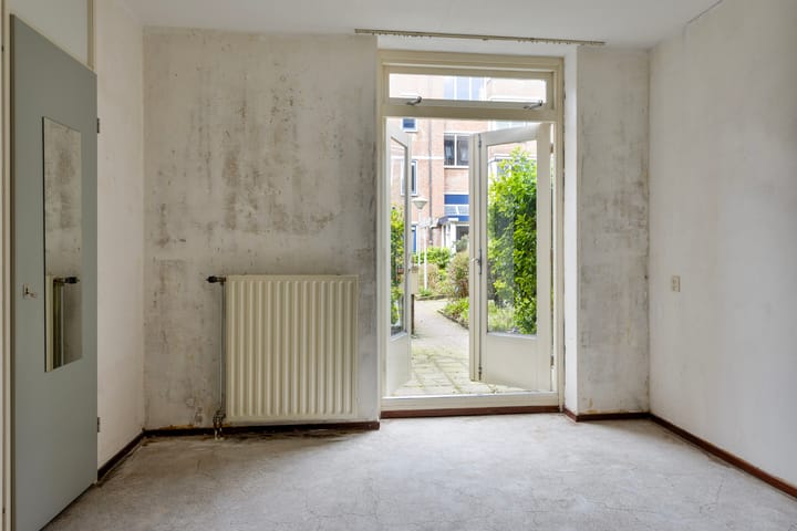 Photo 9 of Van Dishoeckstraat 40