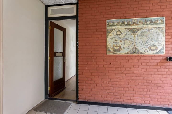 Photo 13 of Van Dishoeckstraat 40