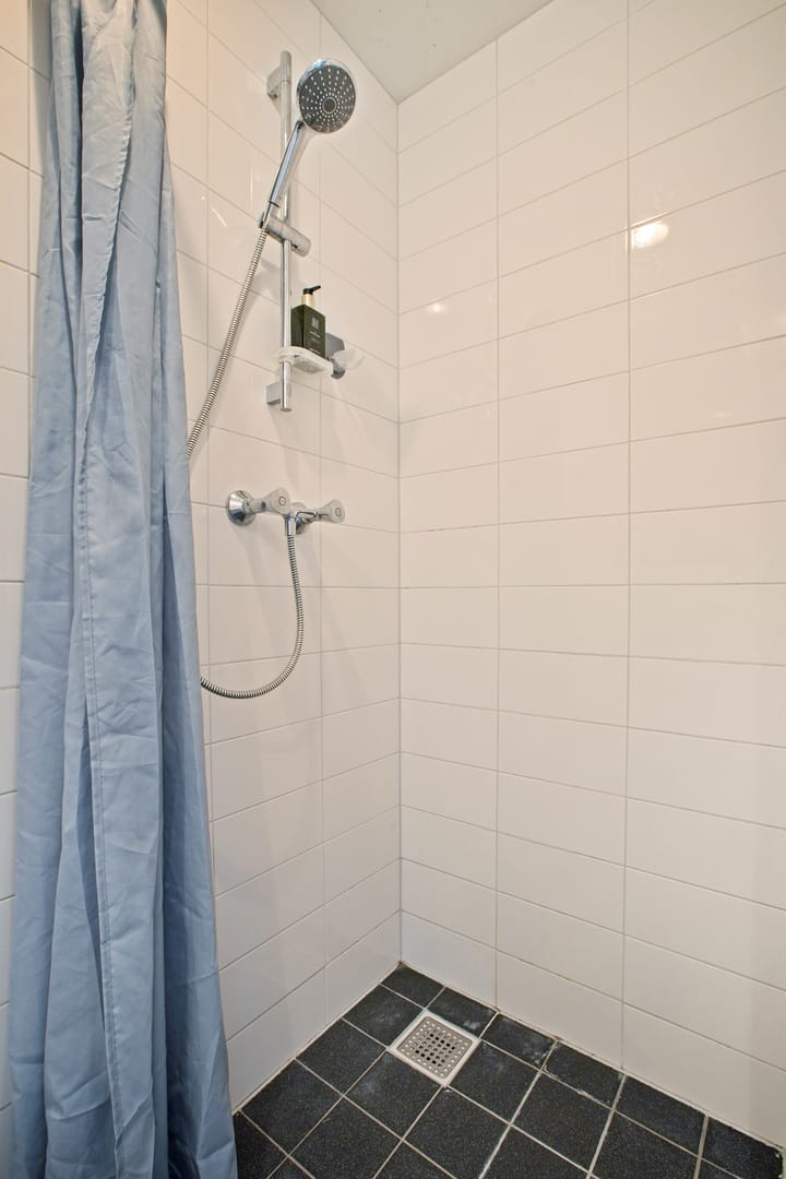 Photo 10 of Welnastraat 643