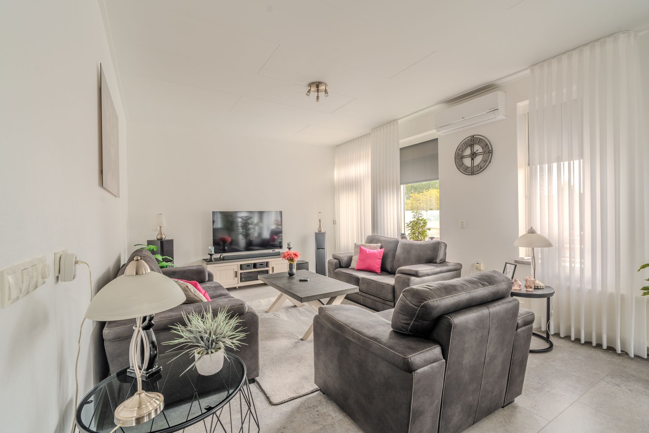 Photo 3 of Nassaustraat 41-B