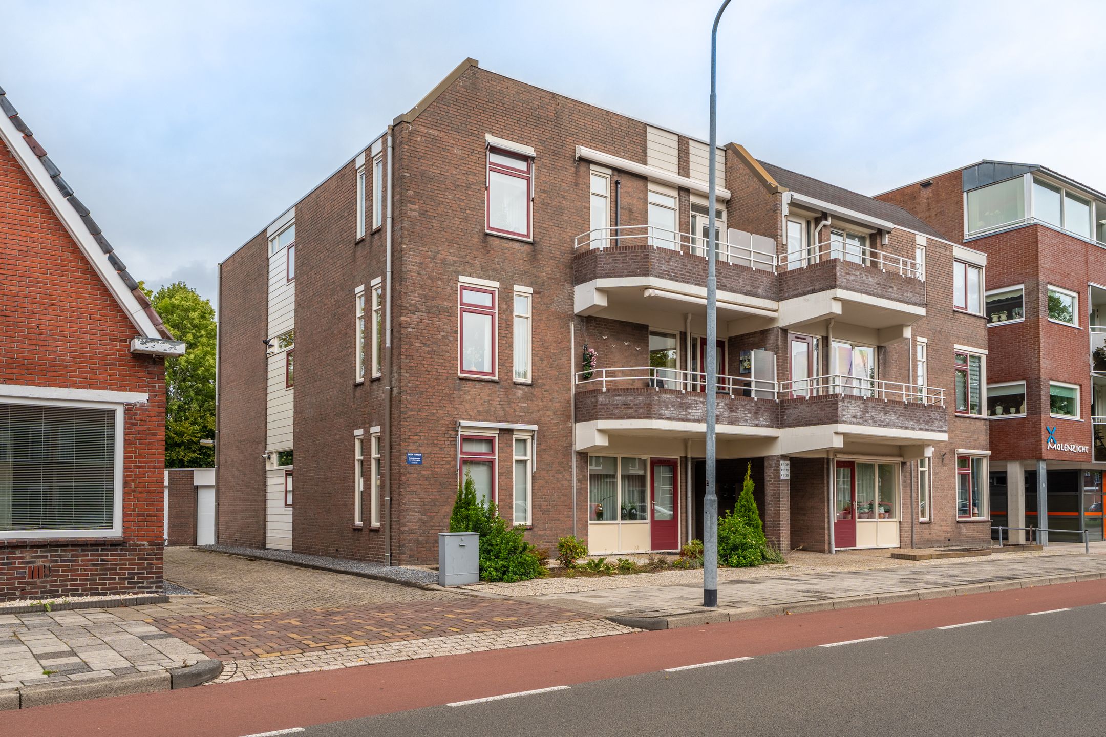 Photo 6 of Nassaustraat 41-B