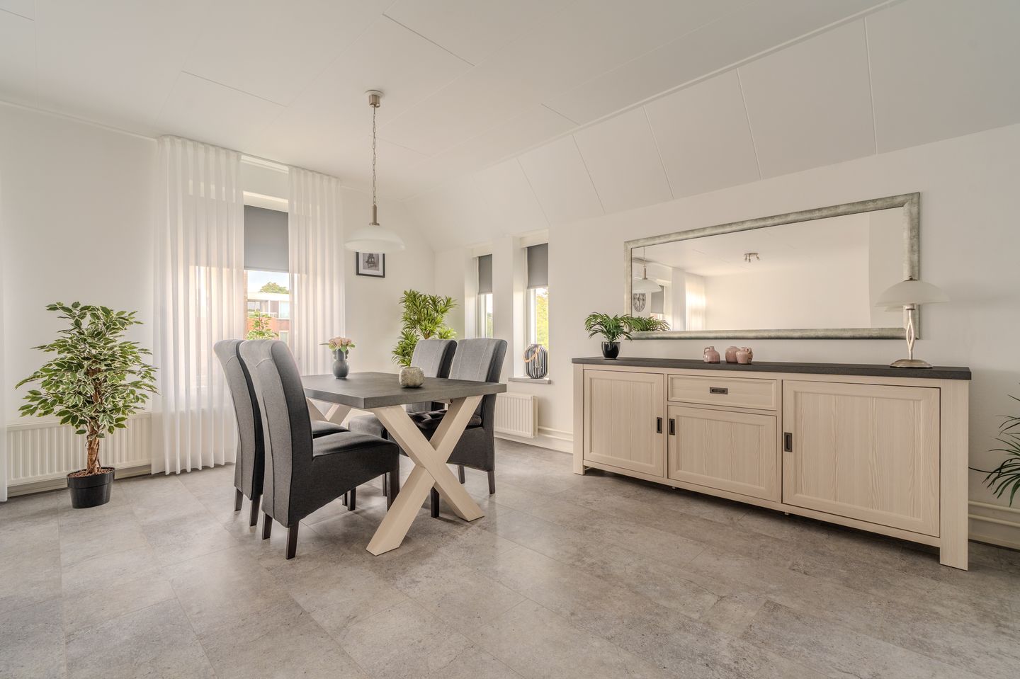 Photo 29 of Nassaustraat 41-B