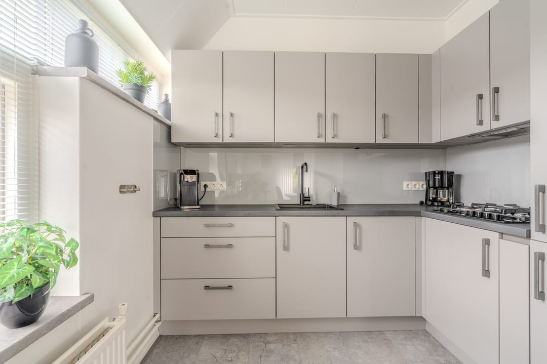 Photo 32 of Nassaustraat 41-B