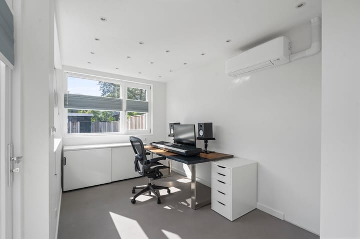 Foto 19 van Meerkoetstraat 8