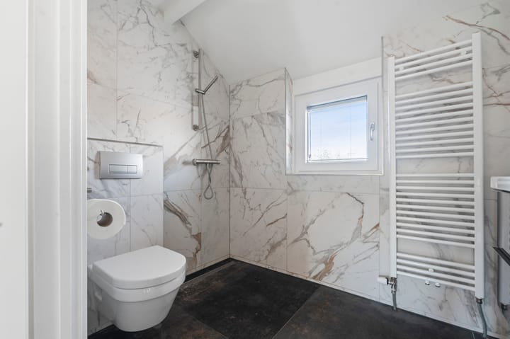 Foto 30 van Meerkoetstraat 8