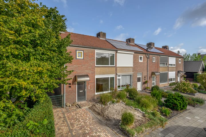 Foto 28 van Pastoor Kerssemakersstraat 8