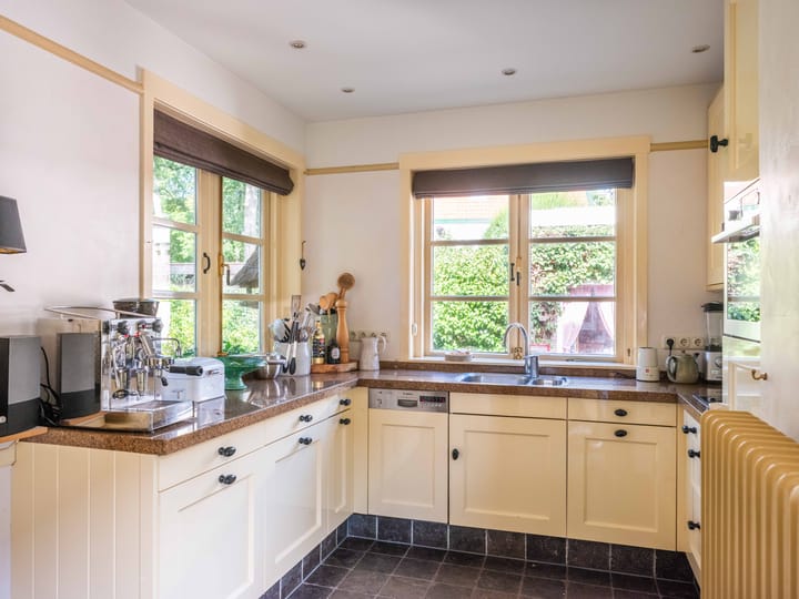 Foto 13 van Kastanjelaan 4