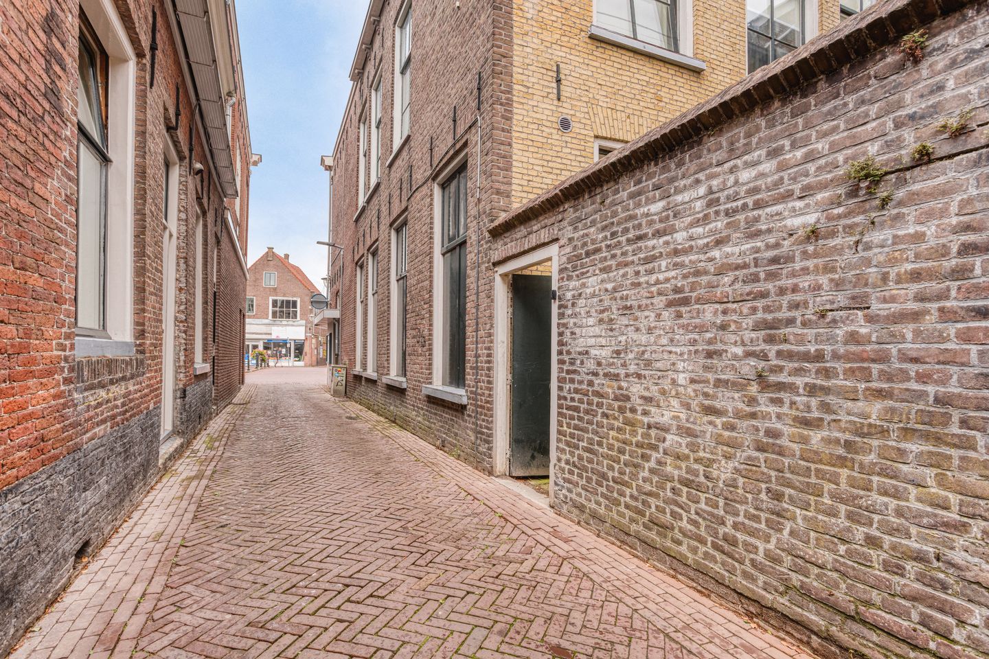 View photo 5 of Grootzand 44