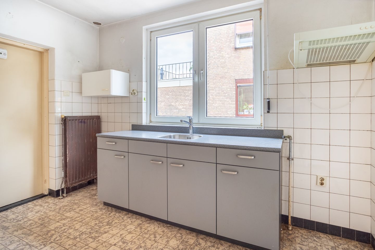 Photo 10 of Rozenstraat 6