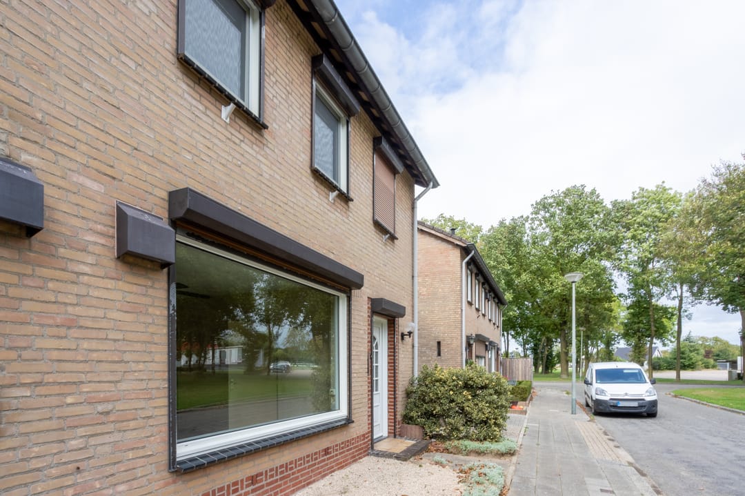 Photo 28 of Rozenstraat 6