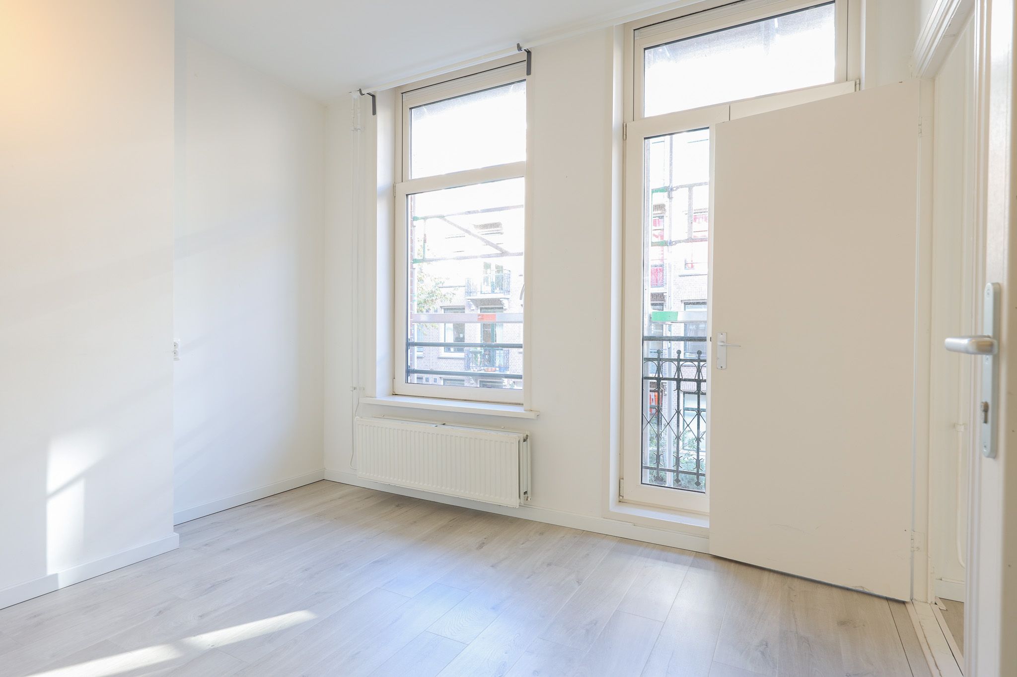 Photo 6 of Tweede Atjehstraat 34-1