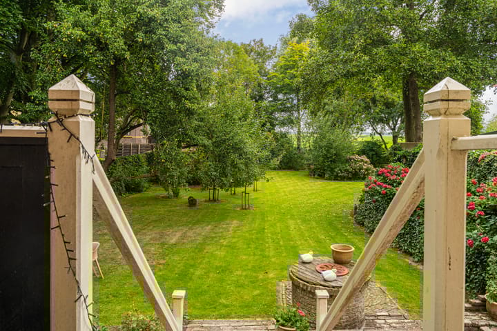 Foto 44 van Kerkbuurt 10