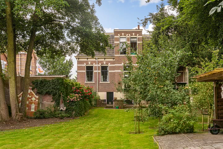 Foto 46 van Kerkbuurt 10