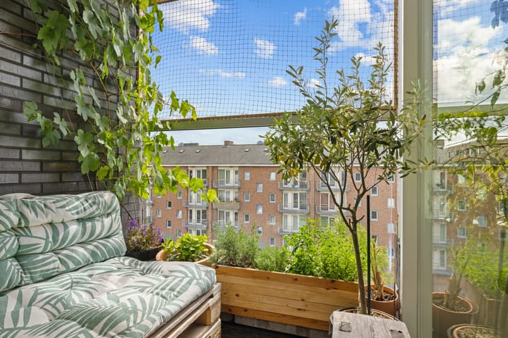 Photo 14 of Osdorper Ban 90-A32