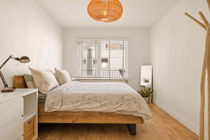 Photo 15 of Osdorper Ban 90-A32