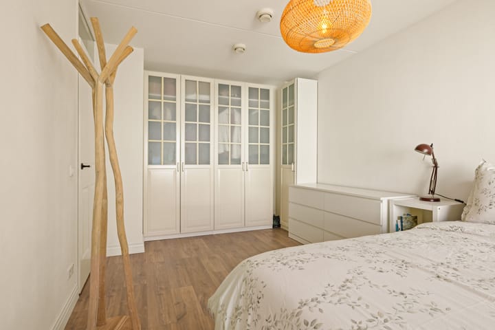 Photo 16 of Osdorper Ban 90-A32