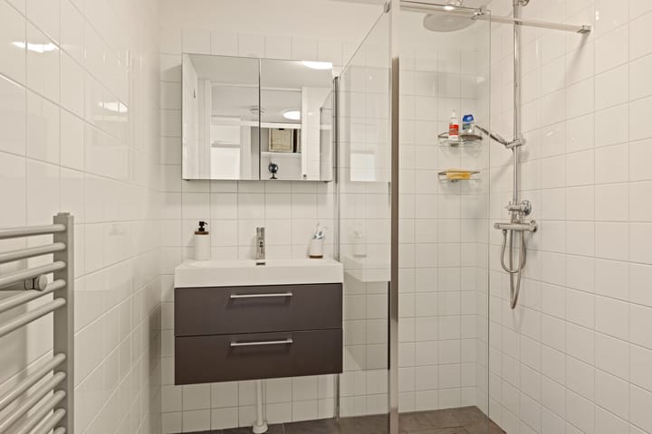 Photo 20 of Osdorper Ban 90-A32