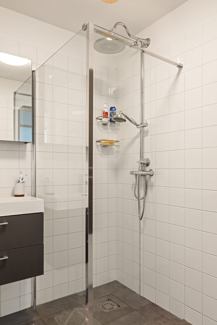 Photo 22 of Osdorper Ban 90-A32