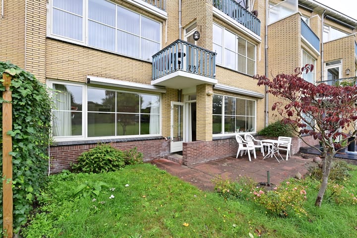 Foto 13 van Oranjepark 34