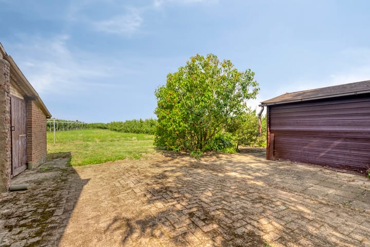 Photo 30 of Provincialeweg 114