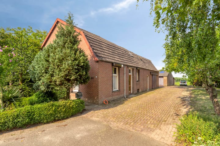 Photo 32 of Provincialeweg 114