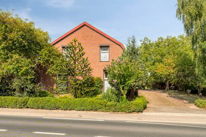 Photo 34 of Provincialeweg 114