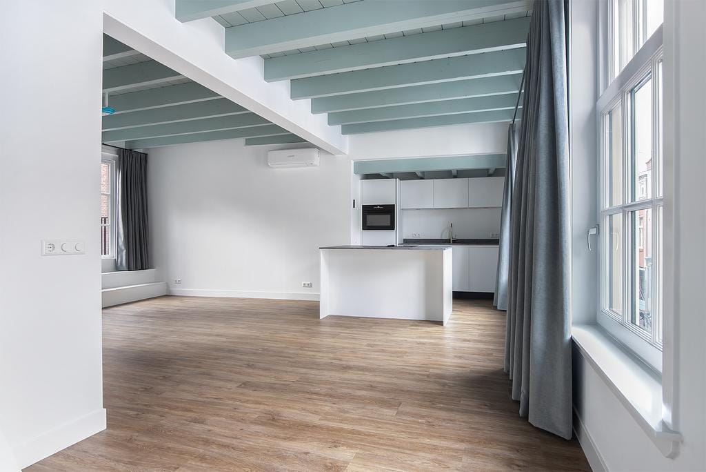 Photo 5 of Lange Koestraat 14-A