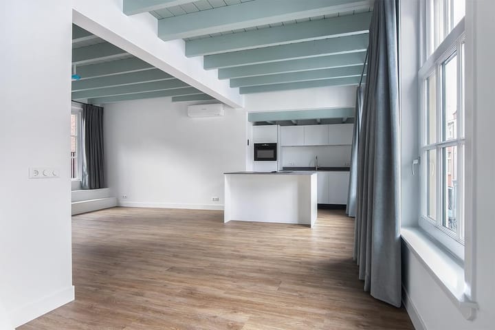 Photo 5 of Lange Koestraat 14-A